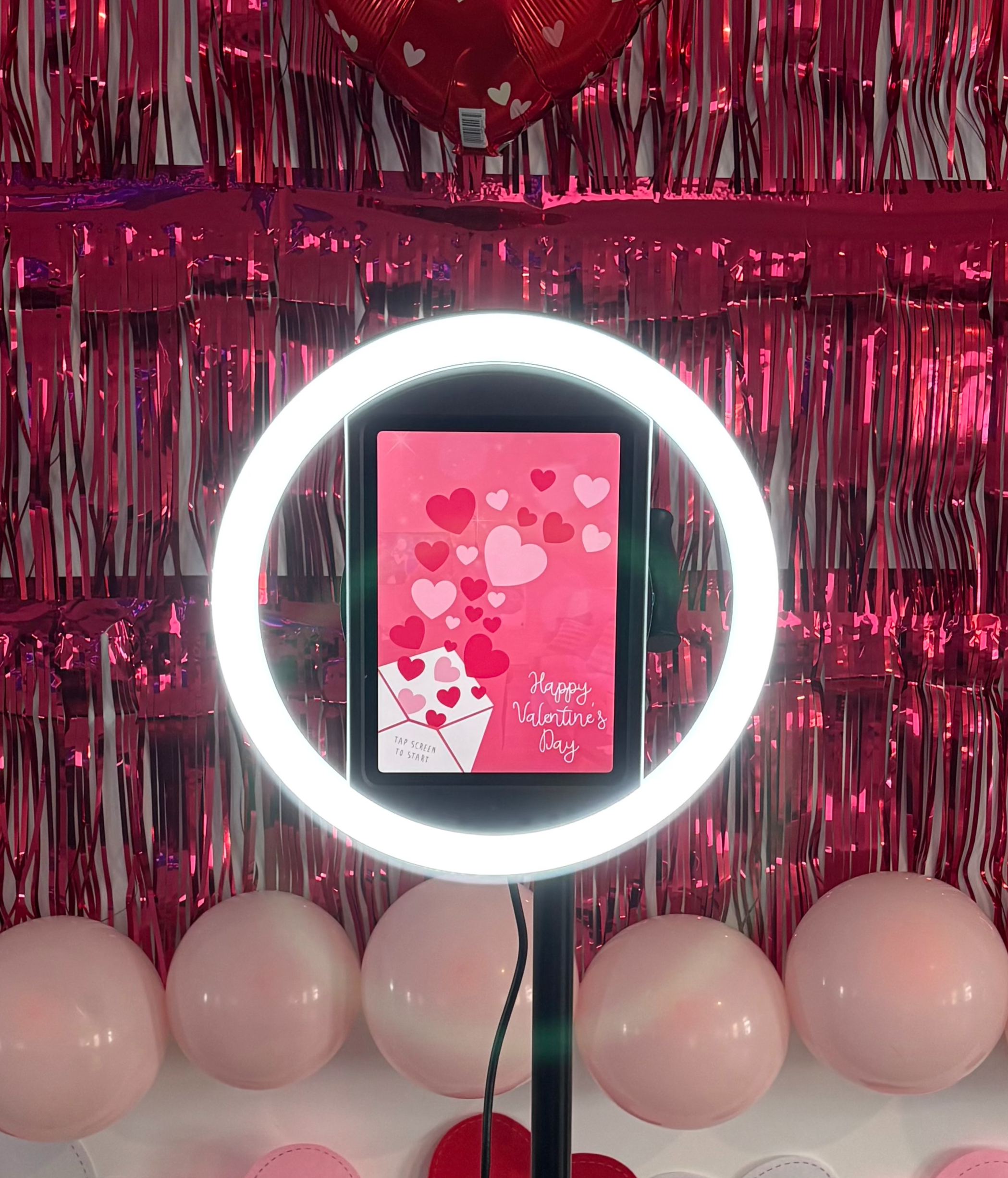 How the open air photo booth works